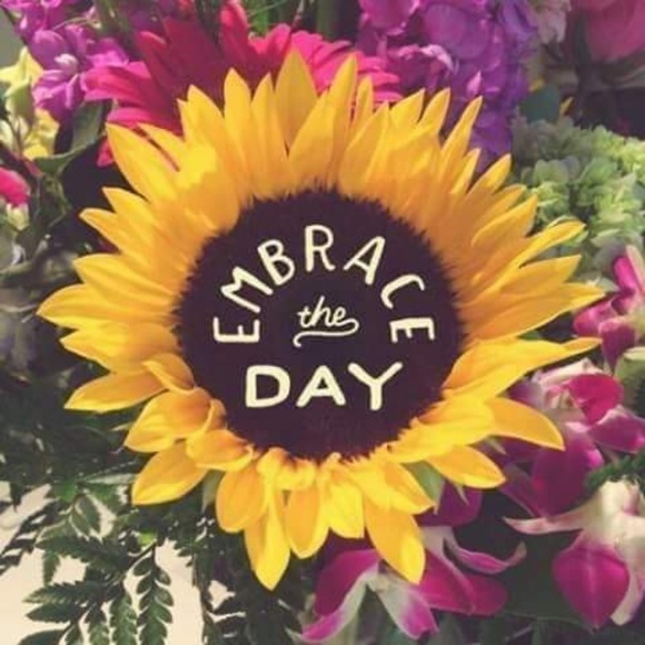 Meet your Posher, Peggy - Picture 2 of 2